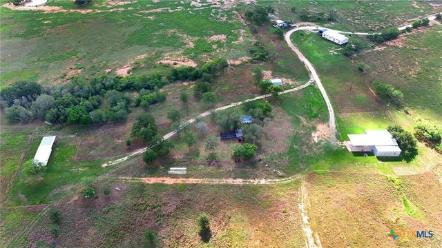 444 Wattsville Road, Luling, TX 78648