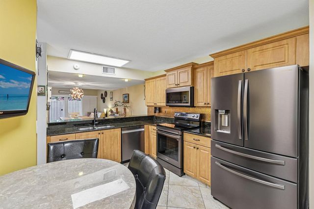 1330 NW 123rd Avenue, Pembroke Pines, FL 33026