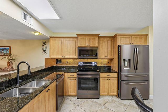 1330 NW 123rd Avenue, Pembroke Pines, FL 33026
