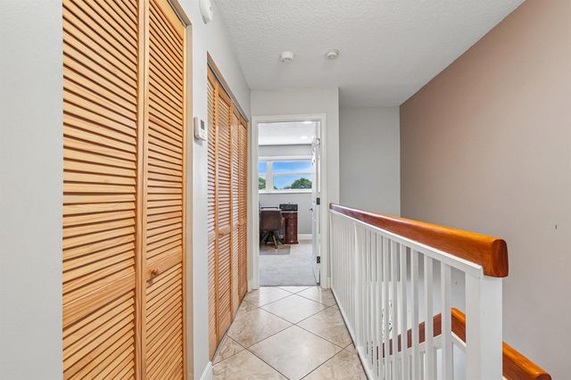 1330 NW 123rd Avenue, Pembroke Pines, FL 33026