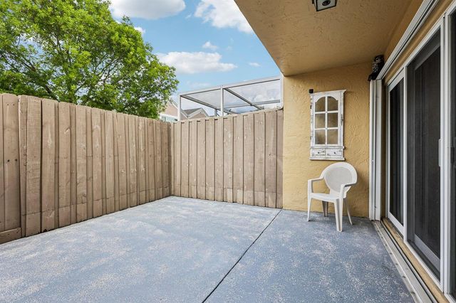 1330 NW 123rd Avenue, Pembroke Pines, FL 33026