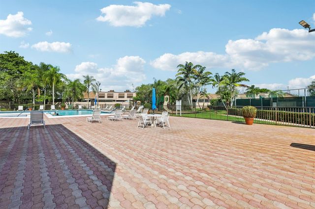1330 NW 123rd Avenue, Pembroke Pines, FL 33026