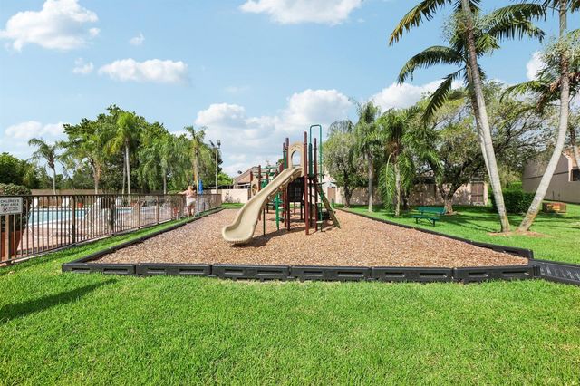 1330 NW 123rd Avenue, Pembroke Pines, FL 33026