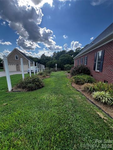 4209 Cheshire Glen Drive, Monroe, NC 28110