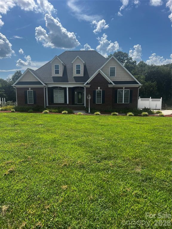 4209 Cheshire Glen Drive, Monroe, NC 28110
