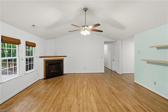505 Plantation Rd, North, VA 23128