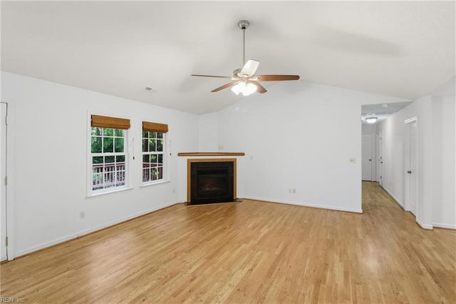 505 Plantation Rd, North, VA 23128