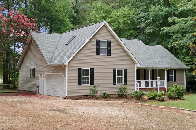 505 Plantation Rd, North, VA 23128