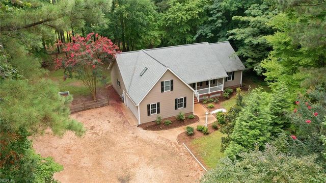 505 Plantation Rd, North, VA 23128