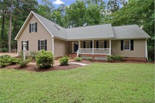 505 Plantation Rd, North, VA 23128