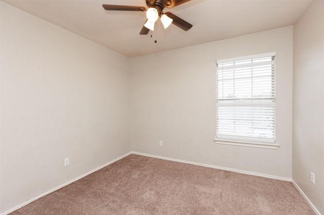 1029 Christopher Ave A, Round Rock, TX 78681