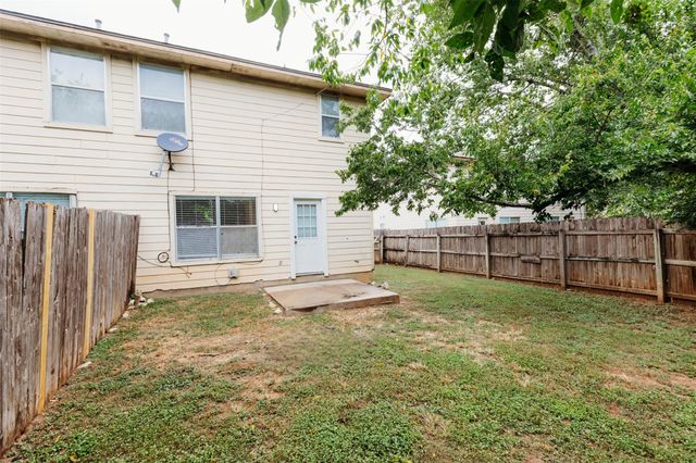 1029 Christopher Ave A, Round Rock, TX 78681