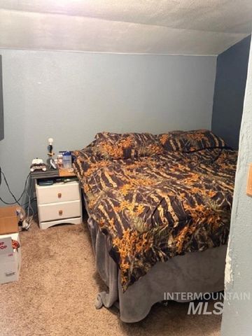 135 Locust St., Twin Falls, ID 83301