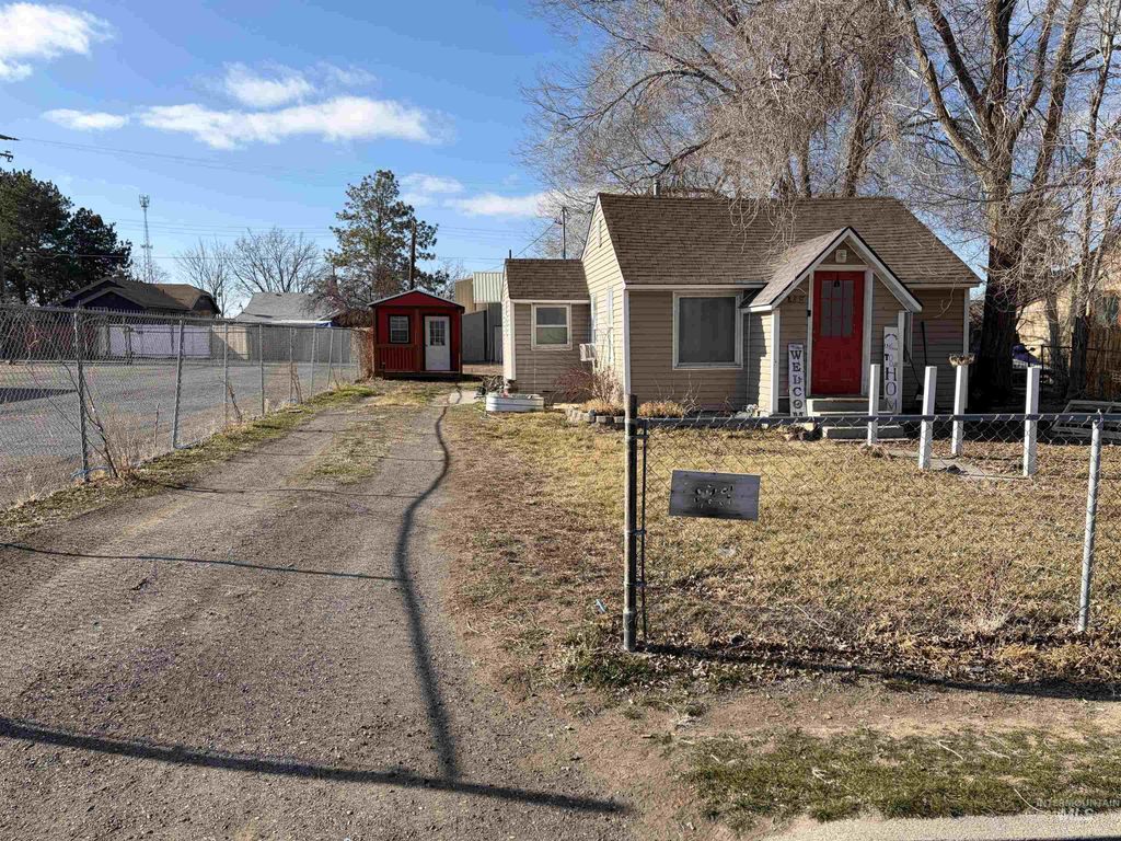 135 Locust St., Twin Falls, ID 83301