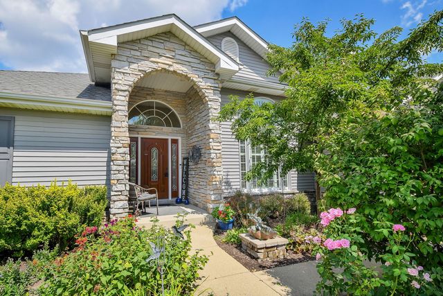 2054 Kingsmill Court, Yorkville, IL 60560