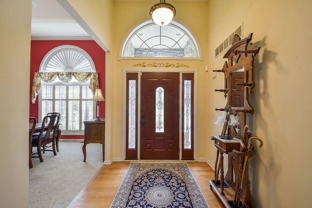 2054 Kingsmill Court, Yorkville, IL 60560