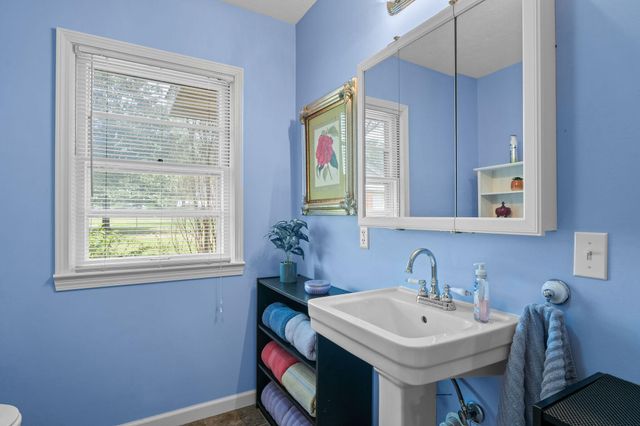 155 N Hickory Street, Forsyth, MO 65653
