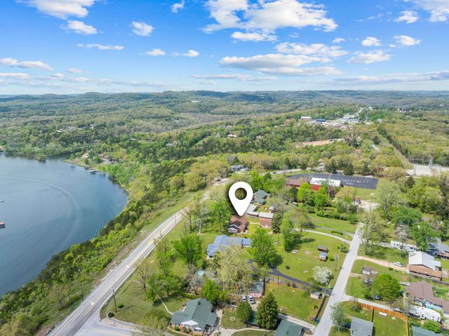 155 N Hickory Street, Forsyth, MO 65653