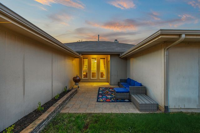 2120 Paintcreek Court, Rockwall, TX 75032