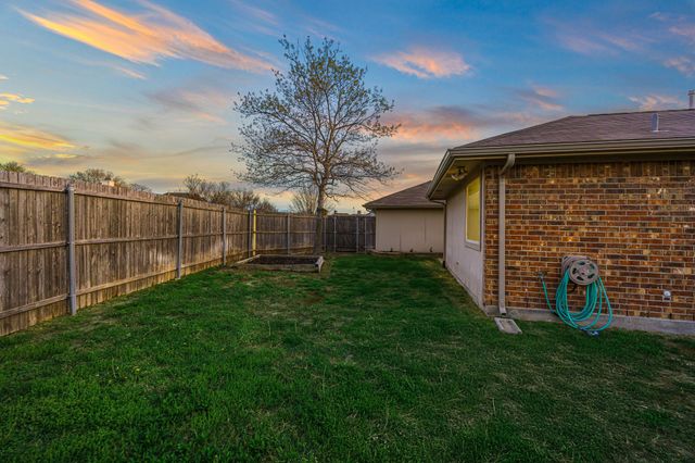 2120 Paintcreek Court, Rockwall, TX 75032