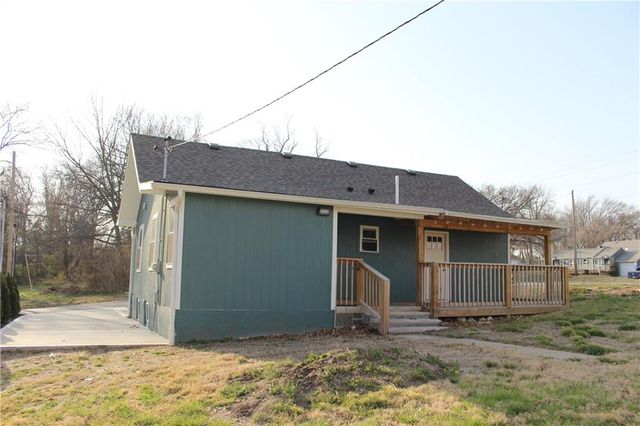 3035 N 47th Street, Kansas City, KS 66104