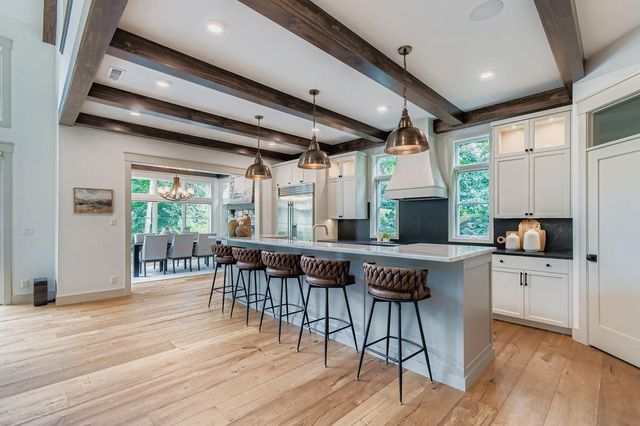 294 Cove Road, Hudson, WI 54016