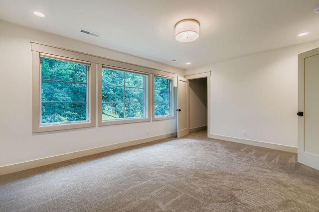 294 Cove Road, Hudson, WI 54016