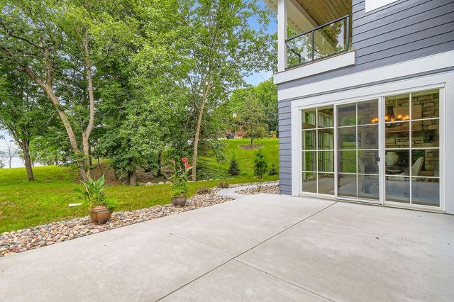 294 Cove Road, Hudson, WI 54016