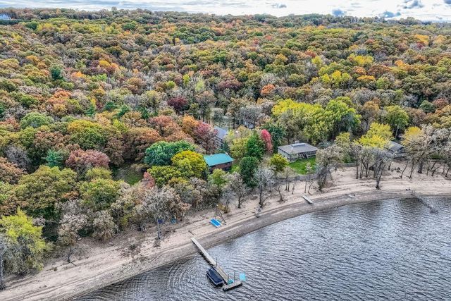 294 Cove Road, Hudson, WI 54016