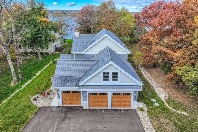 294 Cove Road, Hudson, WI 54016