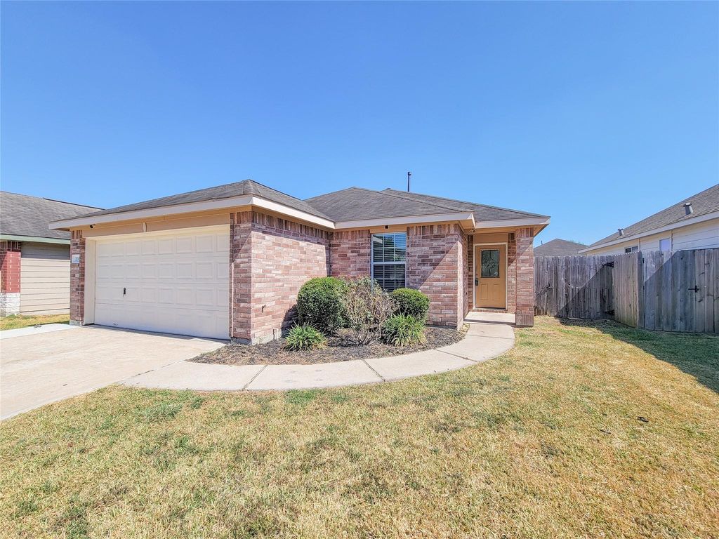 2211 Hackberry Bank Lane, Rosenberg, TX 77471