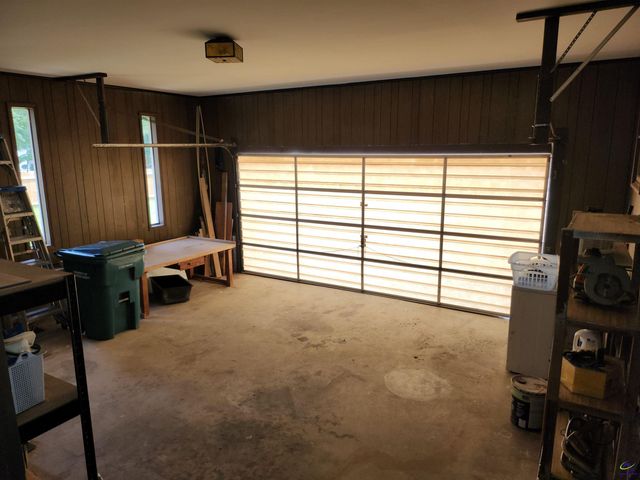 109 Delchamps, Warner Robins, GA 31093