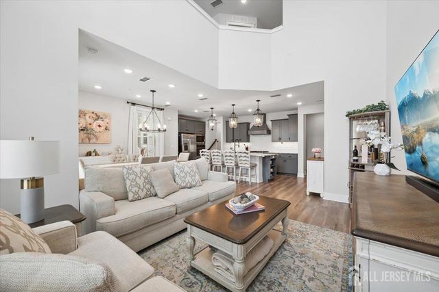 24 Depot Way, Dunellen, NJ 08812