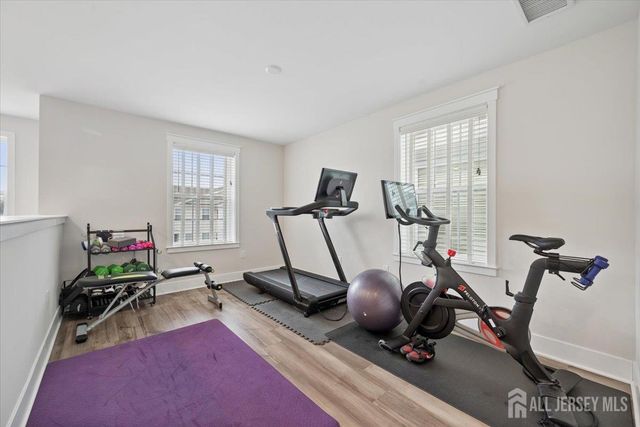 24 Depot Way, Dunellen, NJ 08812