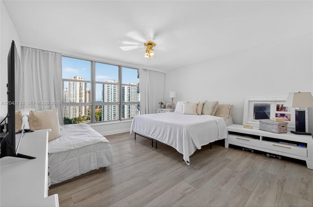 3500 Mystic Pointe Dr 1804, Aventura, FL 33180