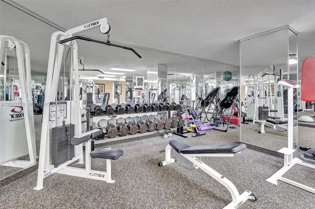 3500 Mystic Pointe Dr 1804, Aventura, FL 33180