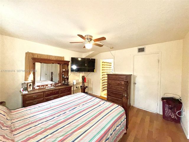 19500 SW 103rd Court 19, Cutler Bay, FL 33157