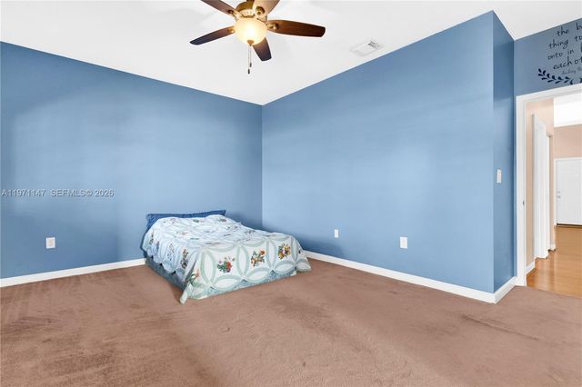 2875 NE 4th St, Homestead, FL 33033