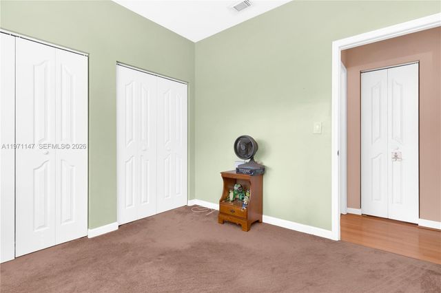 2875 NE 4th St, Homestead, FL 33033