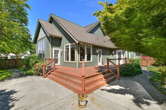 875 N Park Street, Lynden, WA 98264