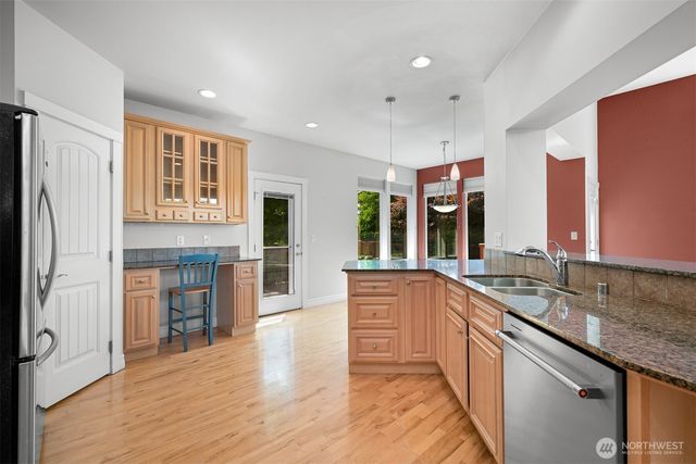 875 N Park Street, Lynden, WA 98264