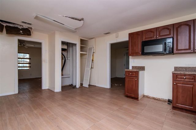 10909 MARJORY AVENUE, Tampa, FL 33612