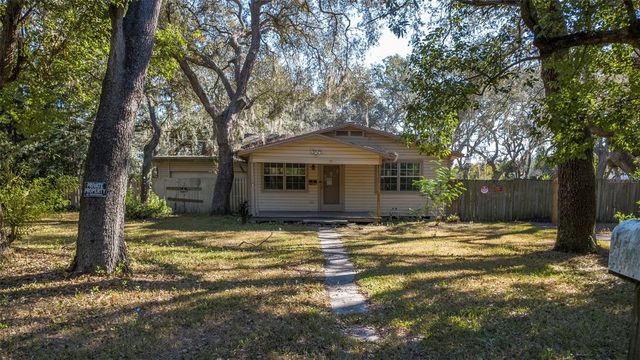 10909 MARJORY AVENUE, Tampa, FL 33612