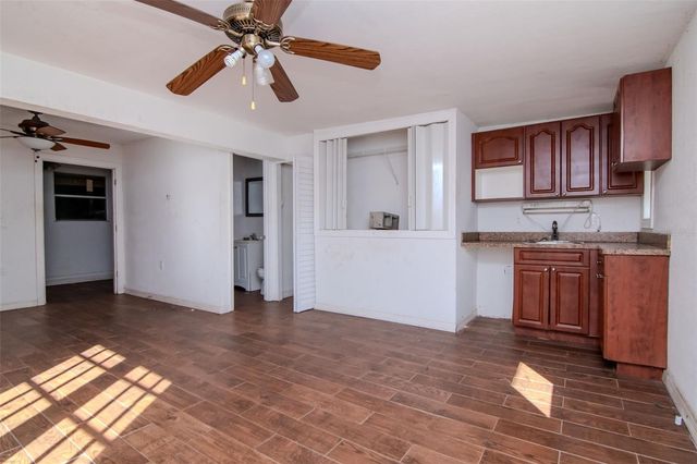 10909 MARJORY AVENUE, Tampa, FL 33612