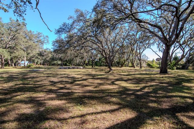 10909 MARJORY AVENUE, Tampa, FL 33612