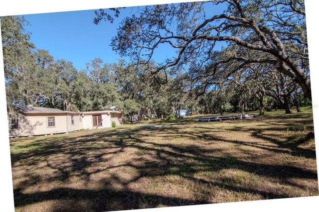 10909 MARJORY AVENUE, Tampa, FL 33612