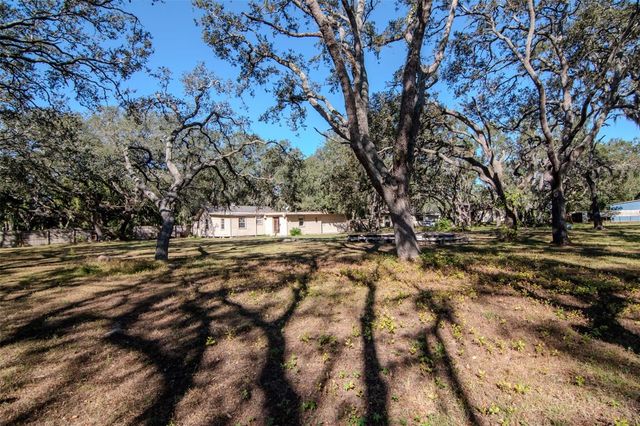 10909 MARJORY AVENUE, Tampa, FL 33612