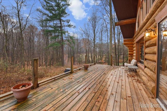 16550 Tyrone Avenue, Tyrone Twp, MI 49330