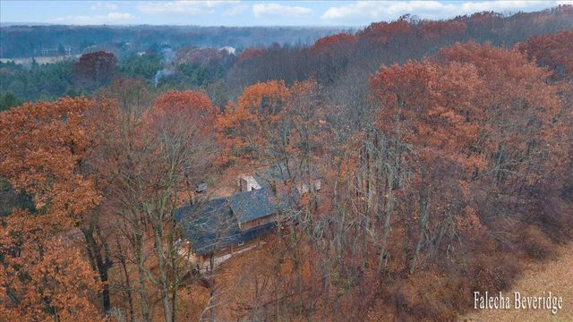 16550 Tyrone Avenue, Tyrone Twp, MI 49330