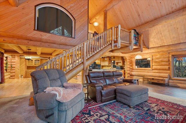 16550 Tyrone Avenue, Tyrone Twp, MI 49330